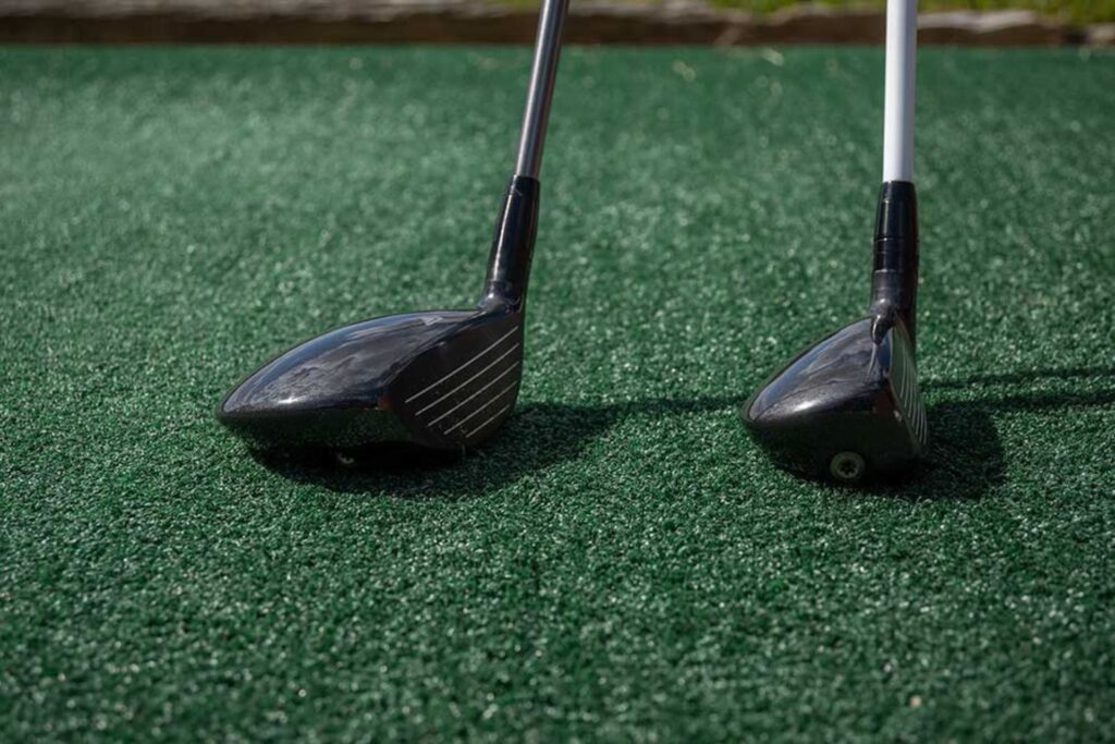 Fairway wood or hybrid golf clubs