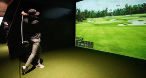 how to play virtual golf​