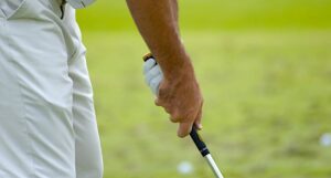 how to replace golf club grips​