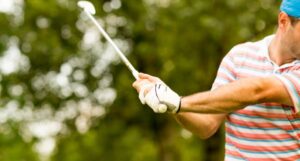 how to maintain wrist angle in the golf swing​